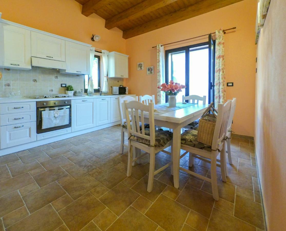 Le Perle Azzurre Villa Fontane Bianche Esterno foto