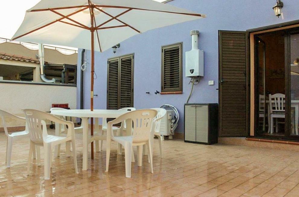 Le Perle Azzurre Villa Fontane Bianche Esterno foto